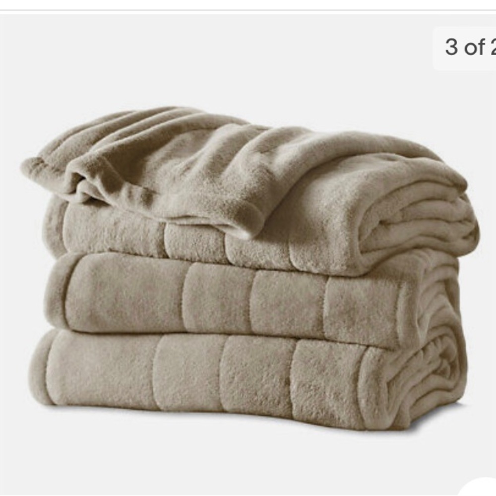 NEW Sunbeam Channeled Microplush Electric Heated Warming Blanket